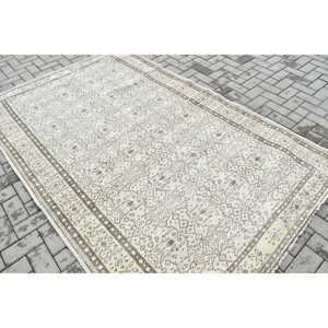 Tapis turc 5,3x8,2 pieds, tapis oriental vintage en laine blanc et marron - Product Image 4
