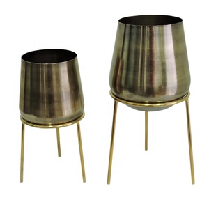 Jardinière de style moderne pour décoration intérieure/extérieure avec support Jardinière de sol en or enduit de poudre noire avec support Pots de fleurs Jardinières - Product Image 5