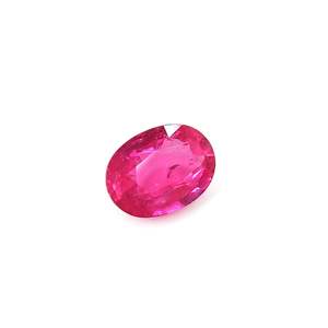 Rubis naturel de Bangkok 5,70 carats, pierre précieuse ovale non montée, brillance rose-rouge clair pour bijoux personnalisés - Product Image 3