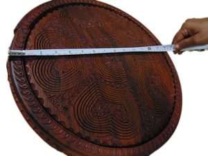 Bandeja de fruta seca de madera de teca con estilo de arte popular Bandeja de primavera hecha a mano con 6 compartimentos Diseño tallado tradicional - Product Image 4