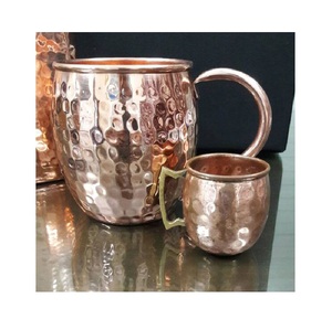 Ensemble de 4 tasses en cuivre massif Moscow Mule Ensemble cadeau de tasses à baril martelé avec pailles en cuivre élégantes Verre à liqueur en cuivre pour usage domestique - Product Image 4