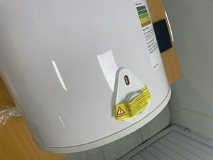 Chauffe-eau électrique de stockage 80L 220V avec une efficacité énergétique de 2500W/2000W/1500W pour les foyers, les voitures, les hôtels, fabriqué au Vietnam - Product Image 4