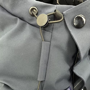 Blouson aviateur pour homme en toile imperméable d'hiver, style urbain, anti-plis, fermeture éclair sur le devant, vente en gros - Product Image 5