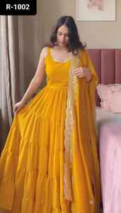 Ropa tradicional india Faux Georgette Anarkali Vestidos con borde de encaje y Dupatta con hilo con Secuencia Conjunto de borde de encaje - Product Image 2