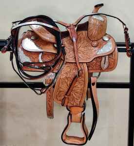 Montura de caballo de cuero occidental tallado a mano floral de alta calidad - Product Image 2