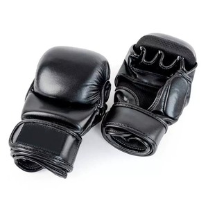 Gants de boxe en cuir respirant pour hommes entièrement personnalisés antidérapants imperméables nouvelle mode vente chaude qualité supérieure raisonnable - Product Image 1