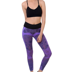 Trajes de entrenamiento de 1 pieza de yoga para mujer, mallas de cintura alta sin costuras, logotipo personalizado sólido, ropa deportiva de talla grande para correr - Product Image 1