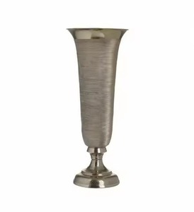Modern Metal <b>Vase</b> <b>Decorative</b> Flower Holder Elegant Brass Finish Table Centerpiece <b>for</b> Home Decor Living Room and Office Styling - Product Image 1