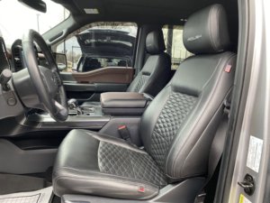 Ford F-150 LARIAT 2023 Usado en Buen Estado - Product Image 4