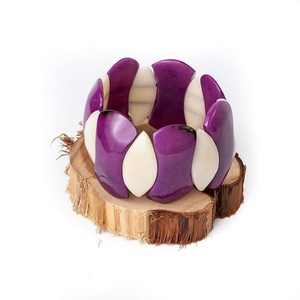 Brazalete Elástico de Resina con Cuentas Geométricas Anchas, Estilo Vintage 2025, Hecho a Mano, de Alta Calidad, Ajustable, Acrílico, Negro y Blanco - Product Image 1