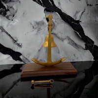 Cloche décorative en laiton de 4 pouces avec plaque d'ancrage, décoration artistique polyvalente légère pour bureau/comptoir, maison ou thème nautique
