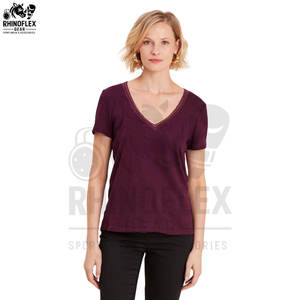 T-shirts pour femmes en toile respirante à col en V, vêtements décontractés très vendus, OEM, manches courtes, personnalisés, de haute qualité, en vente - Product Image 3