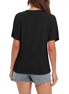 เสื้อยืดคอกลมทรงสลิมฟิตสำหรับผู้หญิงเสื้อยืดผ้าฝ้าย60 40โพลีเอสเตอร์ผสมโพลีเอสเตอร์แบบกำหนดเอง - Product Image 2