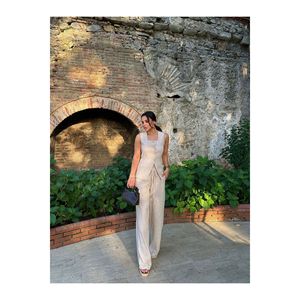 Abito da donna in lino con collo quadrato abbottonato e pantaloni Palazzo - Product Image 1