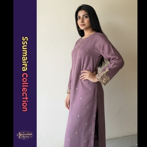 Ssumaira Collection Khadinet Traje bordado de 3 piezas de color lavanda-Elegante vestido pakistaní Anarkali Salwar Kameez Dupatta - Product Image 2