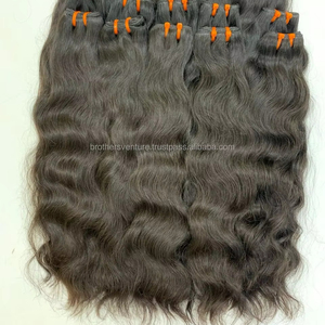Cabello Indio Virgen Sin Procesar de Templo 12A, Cabello Remy Suave con Ondas Naturales y Ondas Profundas, Cutícula Alineada, 100 Gramos de la India - Product Image 3
