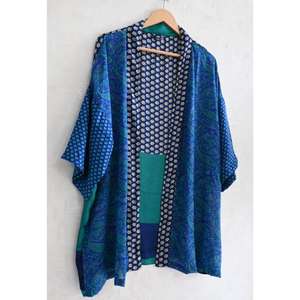 Kimono de Seda Indio Hecho a Mano con Parches, Chaqueta Corta Informal, Estampado Bohemio, Ropa de Dormir, Talla Grande, Transpirable, Hasta la Rodilla - Product Image 2