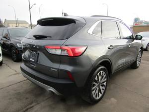 FORD ESCAPE TITANIUM AWD 2022 USADO, Volante a la Izquierda/Derecha - Product Image 3