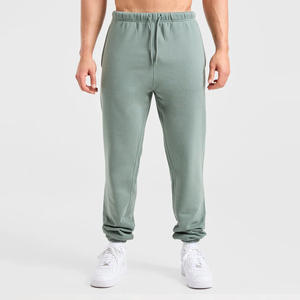 Pantalon de survêtement pour hommes sur mesure avec broderie et impression d'étiquette de logo de marque personnalisée pour la formation ou l'utilisation de style de vie - Product Image 1