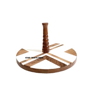 การออกแบบใหม่ที่หรูหราขาตั้งเค้กไม้ด้วยอีพอกซีเรซินใสสําหรับงานแต่งงานและการตกแต่งในร่มถ้วยไม้เค้กและขนมหวานยืน - Product Image 1