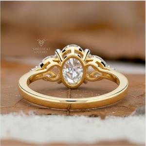 Anillo de Diamante de Laboratorio de 1-3 Quilates, Corte Ovalado, Color D-F, Claridad VVS/VS, Certificado IGI, con Oro Amarillo Sólido de 14K, Venta al Por Mayor - Product Image 3