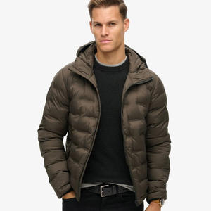 Veste matelassée coupe-vent personnalisée |   Vêtement d'hiver chaud et isolé en gros |   Fournisseur de vestes épaisses imperméables - Product Image 1