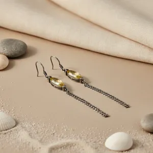 Boucles d'oreilles pendantes hypoallergéniques en argent sterling 925 plaqué or 18 carats, résistantes au ternissement, avec pendentif citrine et or blanc - Product Image 2