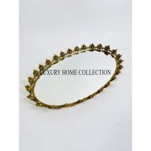 Sofisticada bandeja de espejo de vidrio de metal de filigrana con bordes elegantes para regalos de comedor opulentos y uso de ocasiones especiales - Product Image 6