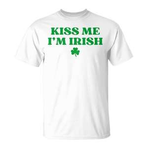 T-shirt original Kiss Me I'm Irish Shamrock pour la Saint-Patrick, t-shirt promotionnel de qualité supérieure - Product Image 1