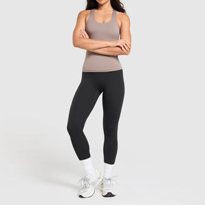 Servicios OEM Mujeres Sin mangas Gimnasio Fitness Racerback Entrenamiento Tank Tops Tallas grandes Acolchado Yoga Chaleco - Product Image 5