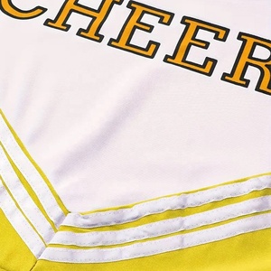 Robe de cheerleading jaune et blanche avec imprimé « Cheers » sur la jupe avant, uniforme adulte, uniformes de cheerleading d'équipe personnalisés avec des designs modernes - Product Image 4