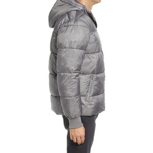 Nouvelle conception de veste d'hiver à capuche pour homme, veste matelassée de luxe de haute qualité, logo personnalisé sur le devant pour homme, vente en gros à bas prix - Product Image 3