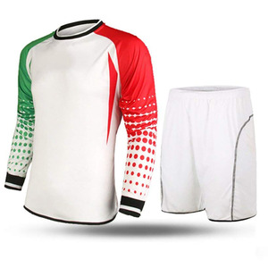 Uniforme d'entraînement de football d'équipe Maillot et short de sport respirant pour jeunes et adultes Équipement athlétique personnalisable - Product Image 1