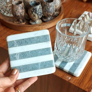 Ensemble de sous-verres en marbre et Kayampura de conception naturelle en forme de coeur Lot de 4 tapis et tampons pour la maison et le bureau de l'hôtel Option - Product Image 1