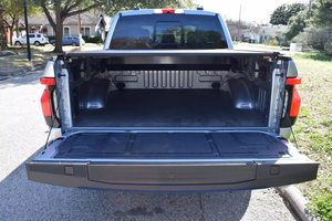 F-150 2024 USADO, Volante a la Izquierda, Asientos de Cuero, Cámara Trasera, Automático Inteligente, En Buenas Condiciones - Product Image 3