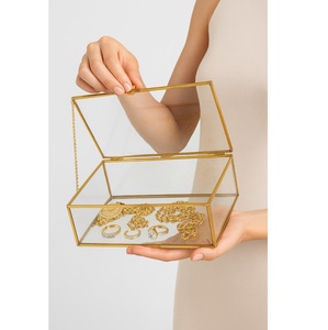 Nueva caja de joyería de cristal, colección de lujo de color dorado, cumple con la artesanía artesanal, creando el símbolo definitivo de sofisticación - Product Image 1