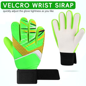 Comfortable Leather Goalkeeper Gloves with Easy Wrist Support <b>and</b> Breathable Fabric for Outdoor Use - Product Image 3
