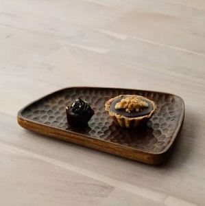 Plateau de collations texturées en bois faites à la main de qualité supérieure par l'artisan indien à des prix de gros bon marché - Product Image 2