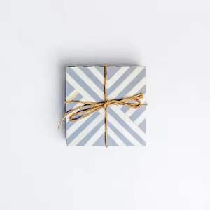 Almohadillas para tazas de té de madera fresca de resina de colores, precio al por mayor, vajilla de alto estándar, posavasos para bebidas, alfombrillas/almohadillas, plato de té - Product Image 5