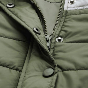 Chaqueta acolchada de mujer con estampado personalizado al por mayor, nailon transpirable de gran tamaño, gruesa, de invierno, acolchada, de lona de algodón, logotipos personalizados - Product Image 5