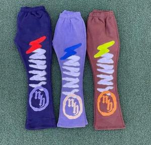 Survêtement streetwear inspiré du luxe avec sweat à capuche en tissu premium et pantalon de jogging décontracté pour les marques de mode urbaine - Product Image 5