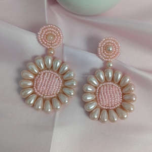 ต่างหูเรซินสุดหรูเครื่องประดับที่สามารถออกแบบได้สำหรับผู้หญิงต่างหูเรซิ่นอีพ็อกซี่ทันสมัยออกแบบได้เองเป็นมิตรต่อสิ่งแวดล้อม - Product Image 4