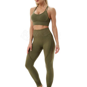 Ensemble de yoga sans couture de haute qualité pour femmes, 2 pièces, vêtements de sport confortables pour la gym - Product Image 4
