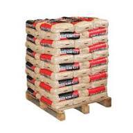 Pellets de madera de alta calidad disponibles en grandes cantidades para aplicaciones de energía sostenible y calefacción. - Product Image 4