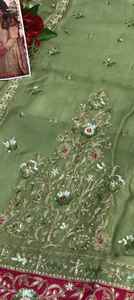 Costumes indiens de créateur modernes non cousus brodés à la main pour femmes pour les fêtes de style traditionnel - Product Image 3