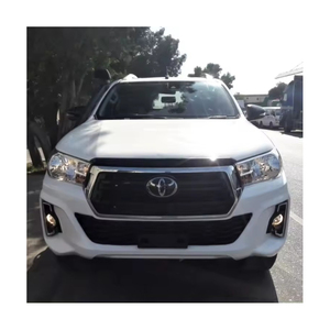 Nuevo para Hilux Truck RWD Caja de cambios automática izquierda Interior oscuro Asientos de cuero Techo solar panorámico 8 Airbags Cámara trasera Excelente - Product Image 2