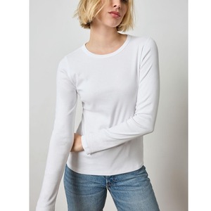 Camiseta de manga larga de punto de plumón ligero de alta calidad para parejas Proveedor de camisetas de mujer ajustadas de invierno de BD - Product Image 2