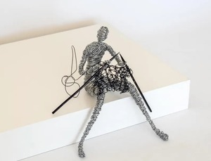 Esculturas de Muñecas de Arte Modernas, Elegantes y Abstractas de Aluminio Fundido de Calidad de Exportación para Decoración de Mesa, Empaque Personalizado - Product Image 5