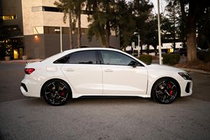 Audi RS3 2023, Bajo Kilometraje, Caja de Cambios Automática, Dirección Suave, Gasolina/Eléctrico - Product Image 2