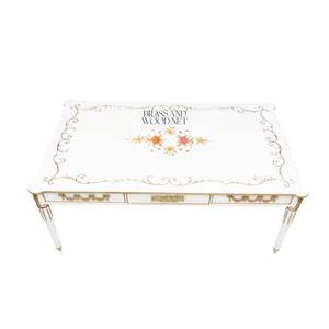 Mesa de Centro Rectangular Blanca de Lujo con Arte Floral Pintado a Mano y Detalles en Latón Dorado Antiguo para Sala de Estar Clásica - Product Image 1